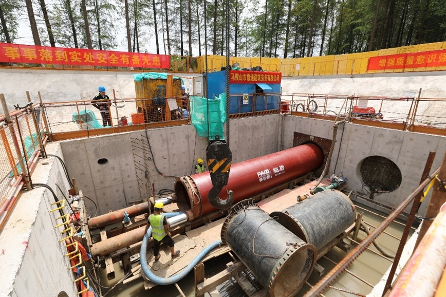 圣戈班穆松橋鎧盾非開挖球墨鑄鐵頂管