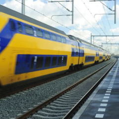 且看旋轉(zhuǎn)類(lèi)刀具“工業(yè)牙齒”如何磨削加工